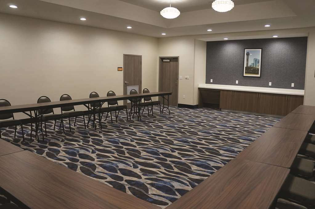 La Quinta By Wyndham Dallas Duncanville Facilități foto